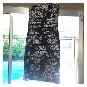 Strapless Black House White Market Dress